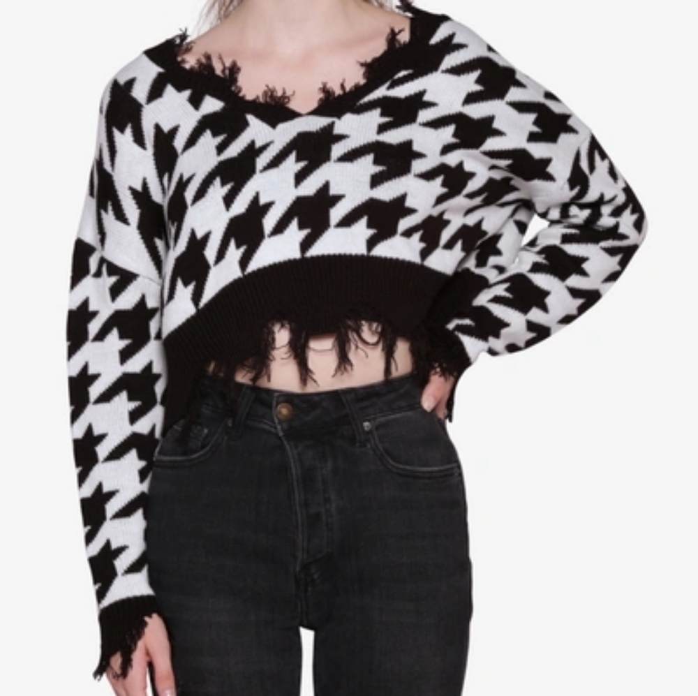 XL Just Polly Houndstooth crop top knitted distressed sweater